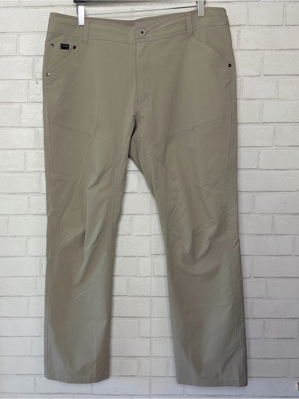Kuhl Pants Men 38x32 Beige Silencr Ripstop Outdoor Hiking Trail Camp Performance